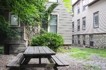 Building Photo - 209 Williams St