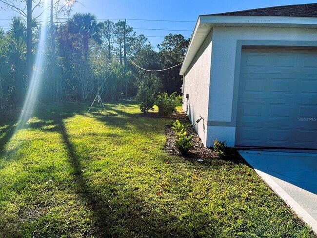 Building Photo - 42 Sederholm Path