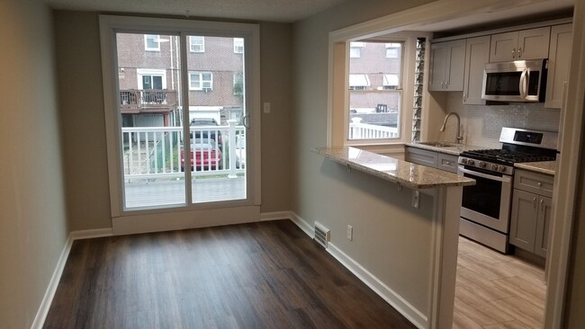 Primary Photo - Updated Row - Holmesburg