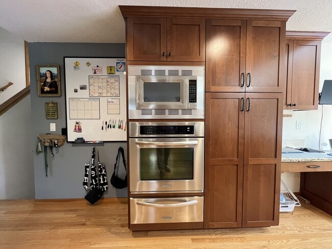 Building Photo - Bright and Open 4 Bedroom Cedar Mill Home with Vaulted Ceilings, Skylights & Multiple Living Areas
