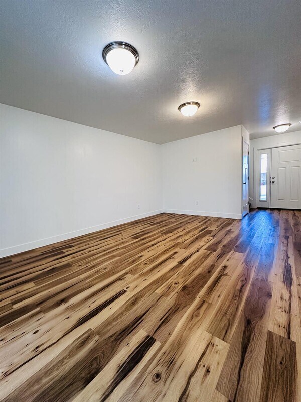 Building Photo - 16031 N 6000 W