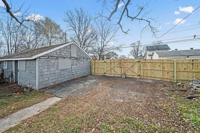 Building Photo - Fully Renovated 3BR/3BA Home with Quartz Finishes Near Easton - Move in Ready!