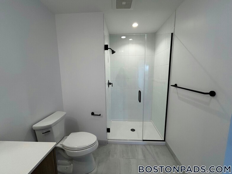 Building Photo - 199 Gardner St