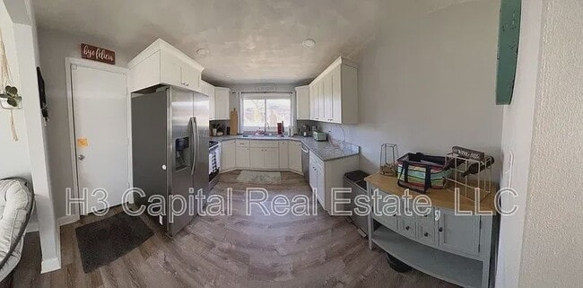 Building Photo - 115 Alice Dr