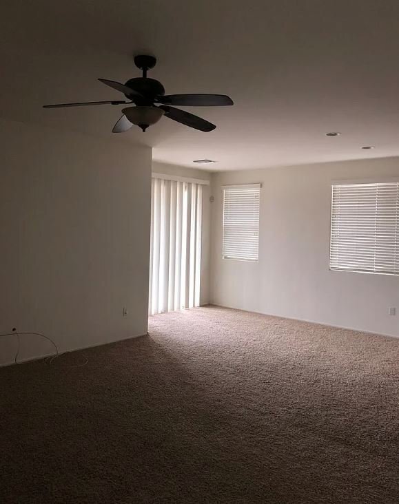 Building Photo - 10450 S Cutting Horse Dr