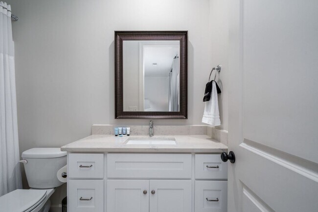 Building Photo - Beautiful 3 Bed 3.5 Bath Available Fall 2026! Move in Possible Prior to August!