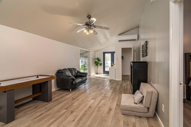 grandroom - 13211 S Egypt Shores Dr