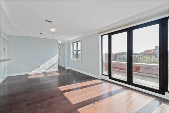 Building Photo - 235 Ocean Pkwy