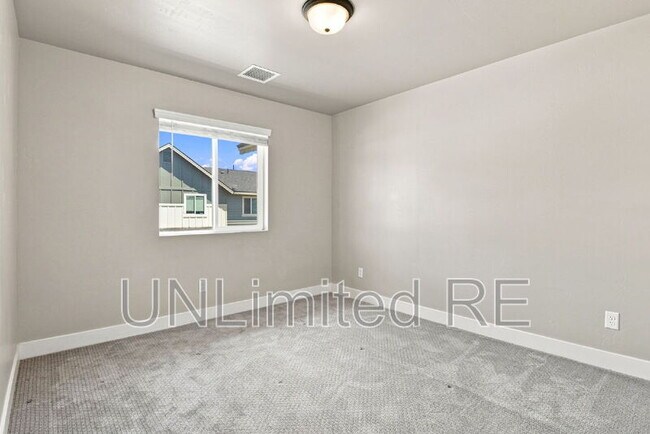 Building Photo - 12249 Curtis Ct