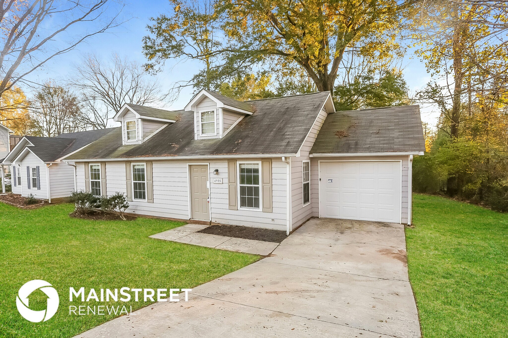 Building Photo - 4905 Farmview Dr