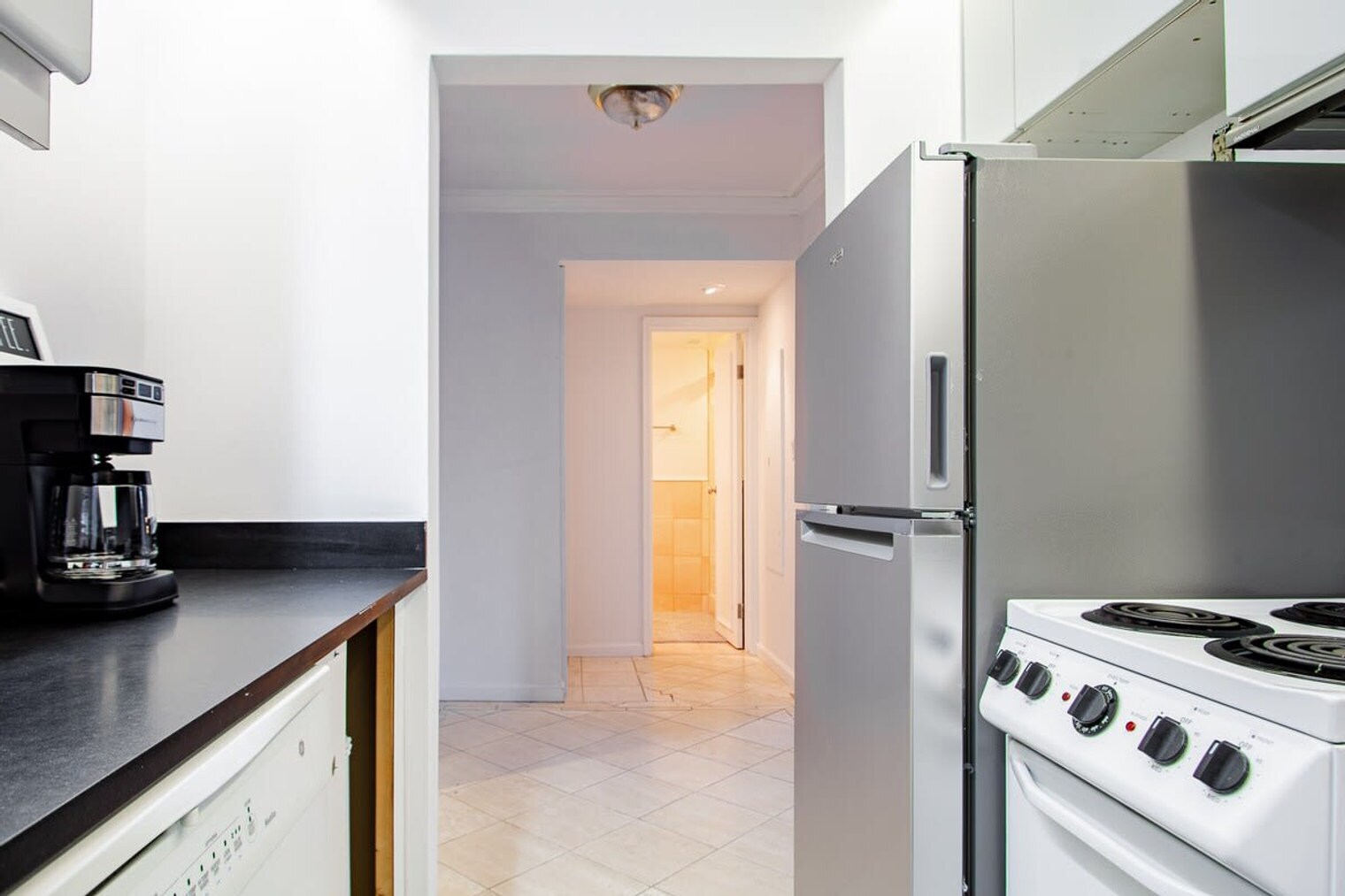 Building Photo - 1020 16th St NW