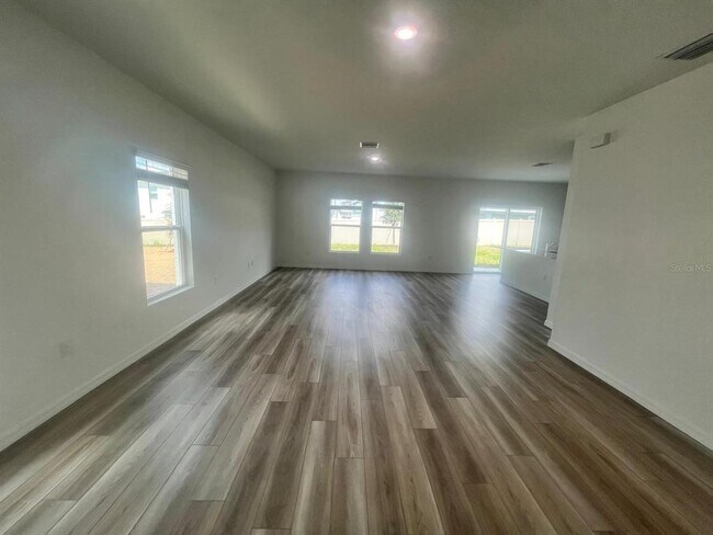 Building Photo - 4527 Wynnstone Dr