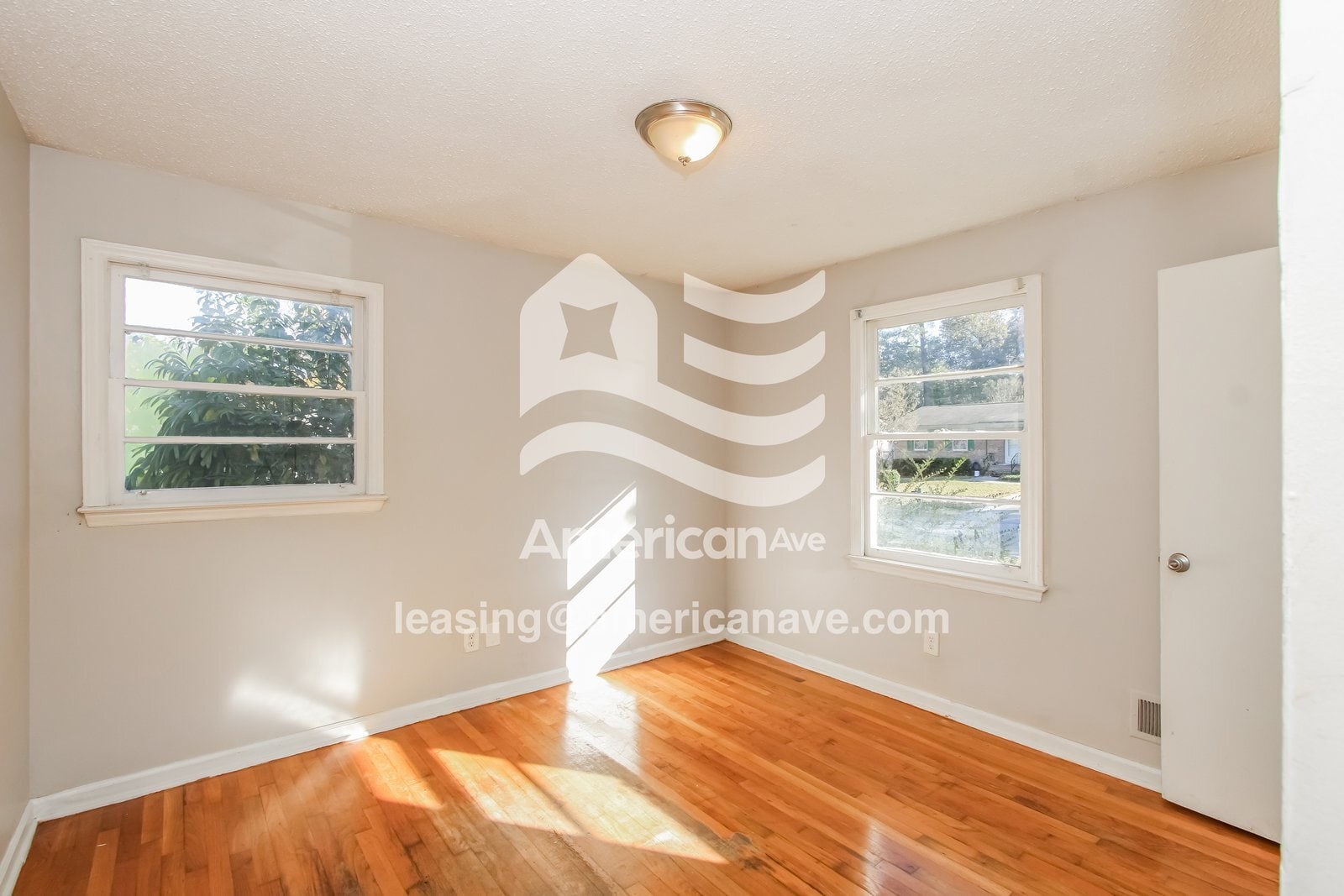 Building Photo - 321 Briercliff Dr