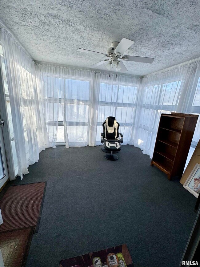 Building Photo - 2116 32nd St