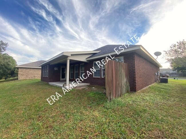 Building Photo - 2024 Bright Water Dr