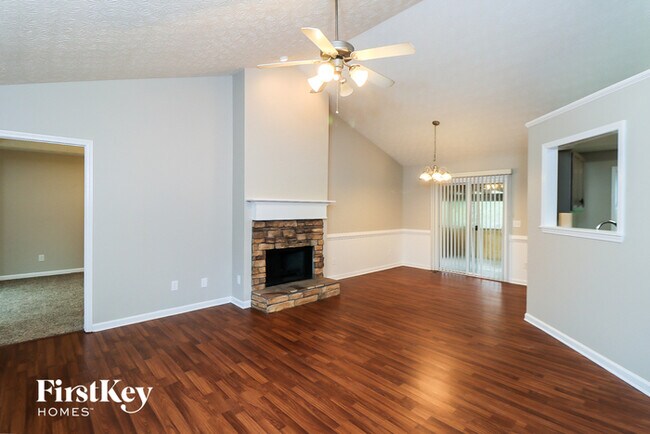 Building Photo - 167 Fairview Oak Trail