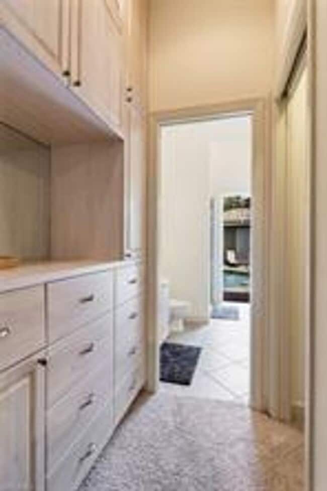 Building Photo - 4862 Conover Ct