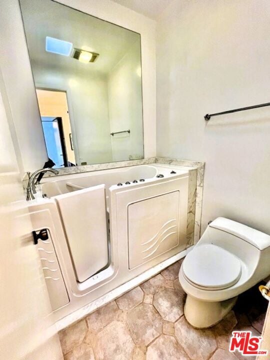 Building Photo - 11805 Mayfield Ave