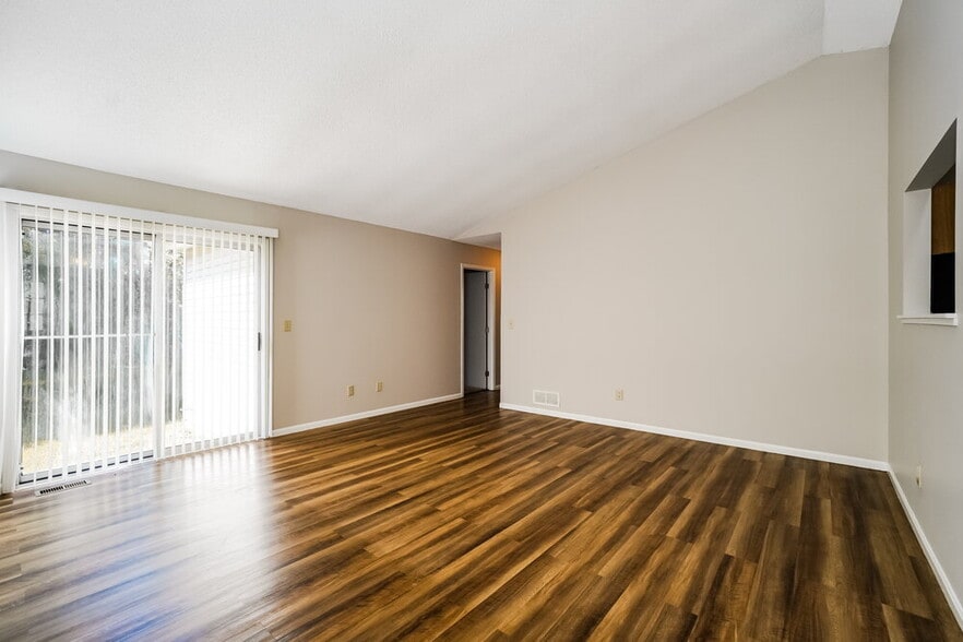 Building Photo - 5975 Cape Coral Ln