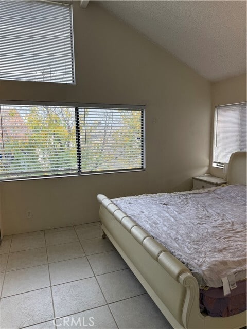 Building Photo - 13096 Le Parc Blvd