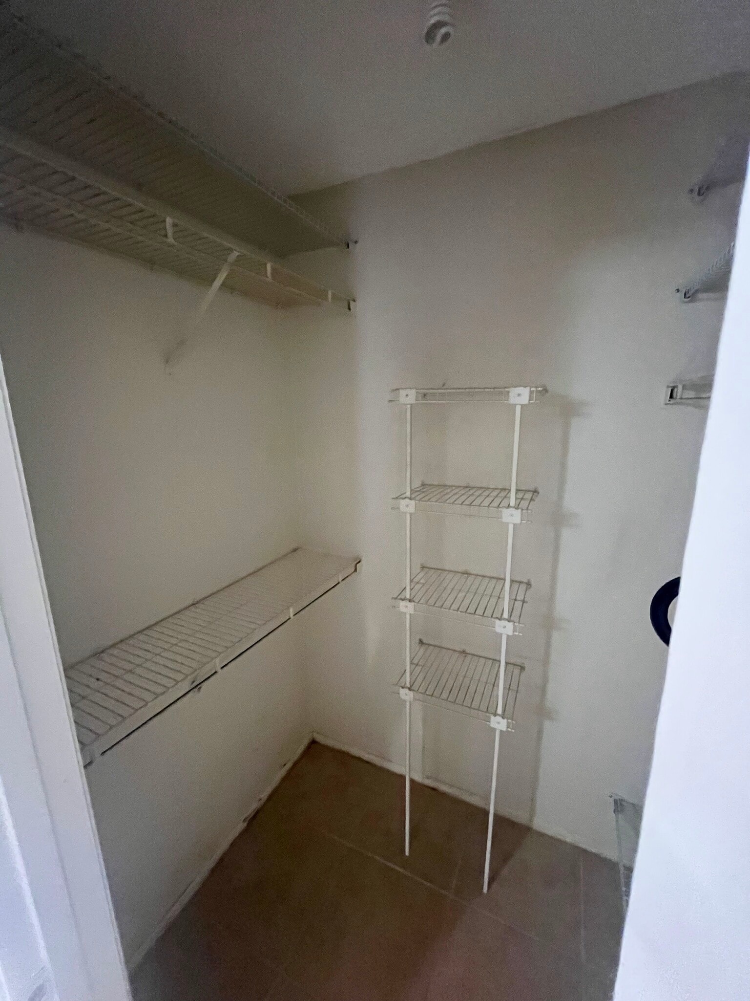 Building Photo - 8635 Mallard Reserve Dr