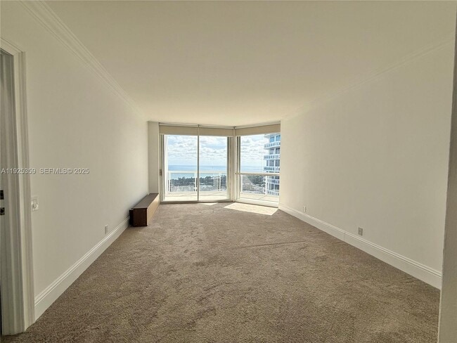 Building Photo - 3801 NE 207th St