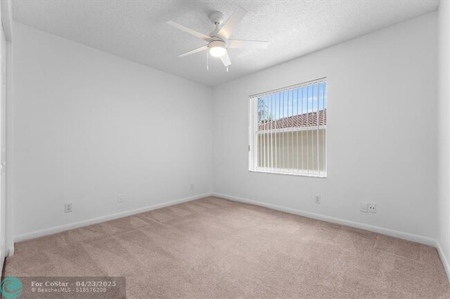 Building Photo - 4565 Purdue Dr