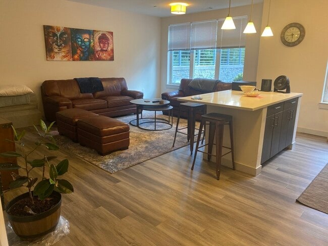 Building Photo - 99 Tremont St