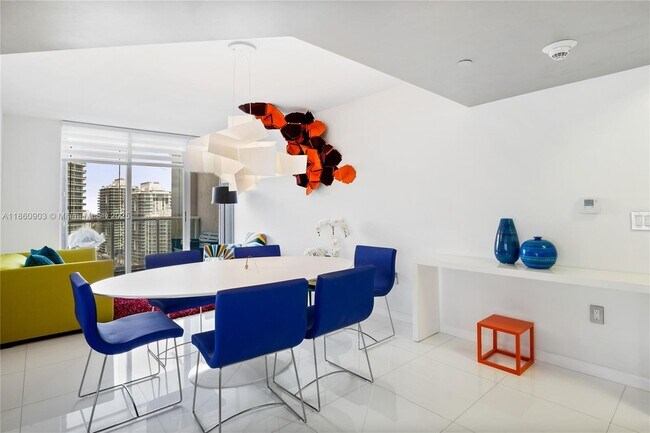 Building Photo - 16445 Collins Ave