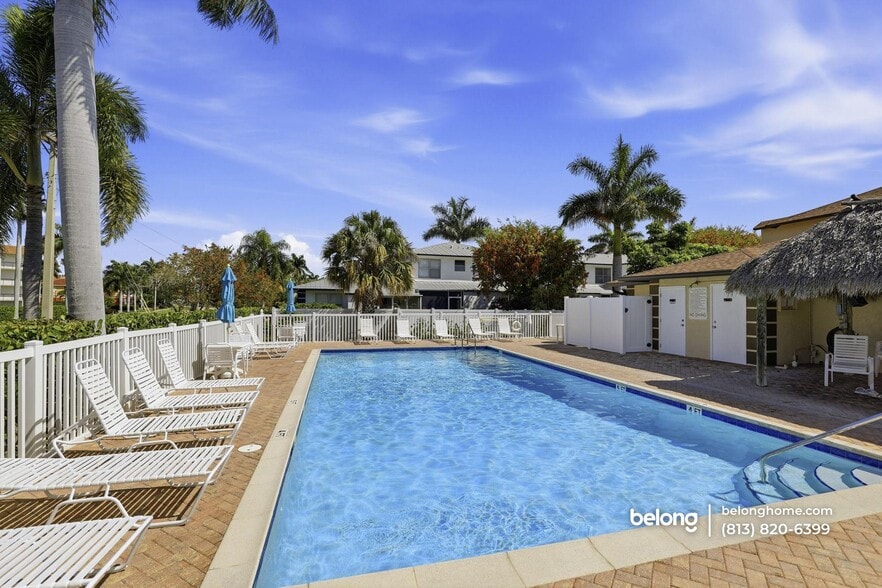 Building Photo - 731 W Elkcam Cir