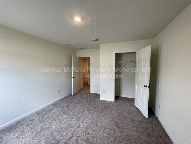 Building Photo - 4356 Jitterbug St