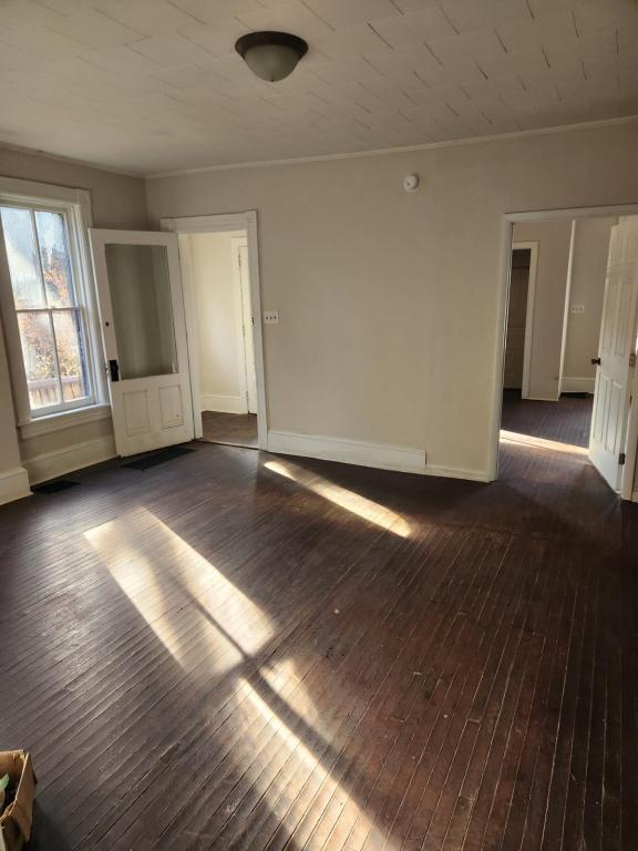 Building Photo - 814 Mulberry St