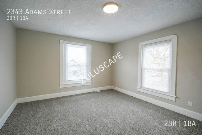 Building Photo - 2343 E Adams St