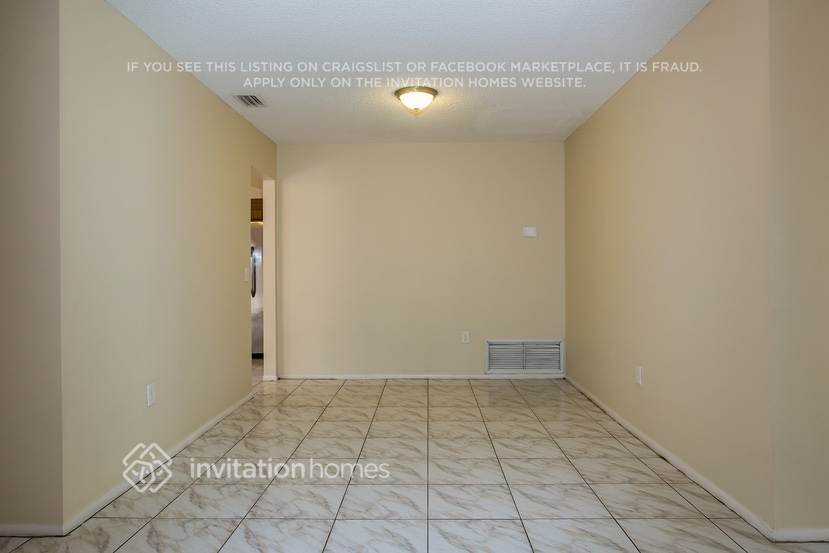 Building Photo - 11860 NW 29th Pl