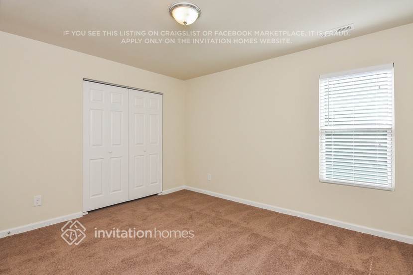 Building Photo - 251 Chadford Pl