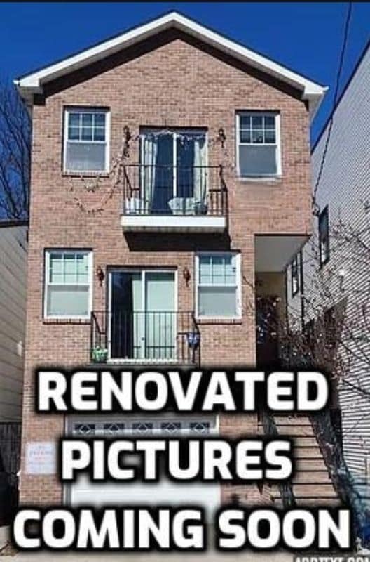 Primary Photo - 189 Terrace Ave