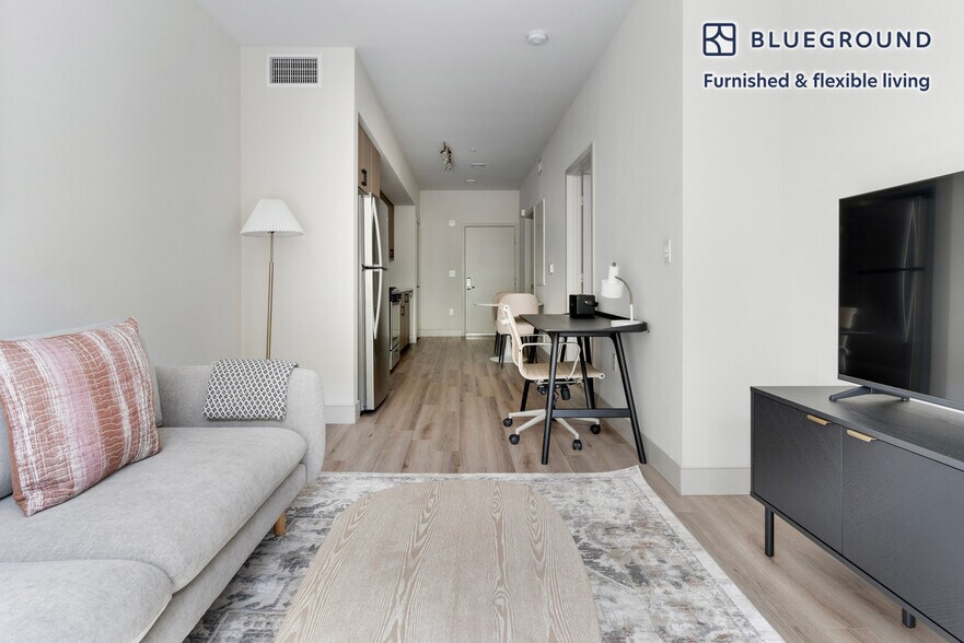 Building Photo - 44758 Old Warm Springs Blvd