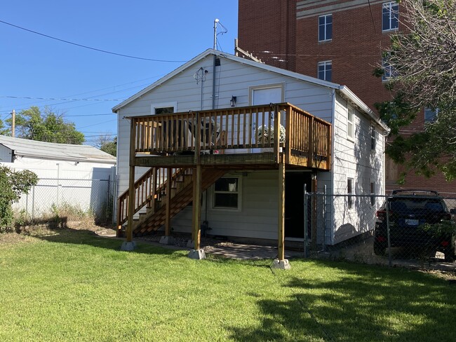 Primary Photo - 1114 7th Ave N