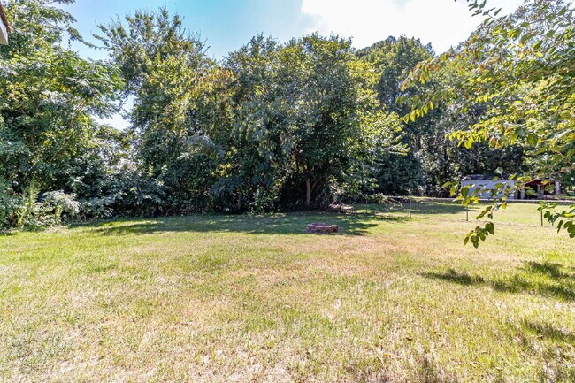 Building Photo - ADORABLE 3 BR | 1 BA Home in Dudley | Fully Renovated and Move-In Ready!