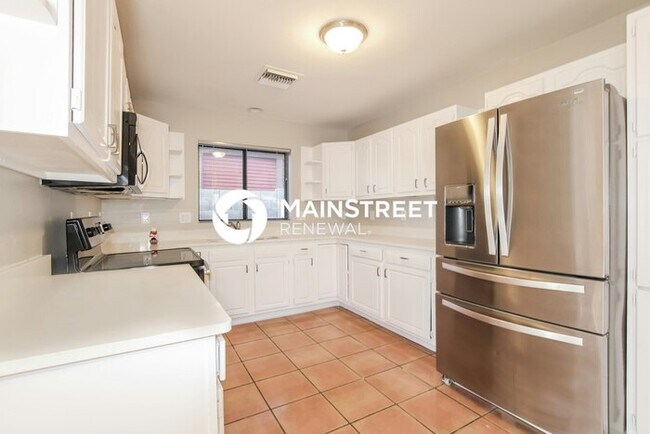 Building Photo - 4 Bedroom Pet-Friendly Home in Peoria, AZ with Main Street Renewal