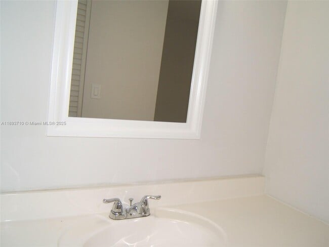Building Photo - 9022 SW 123rd Ct