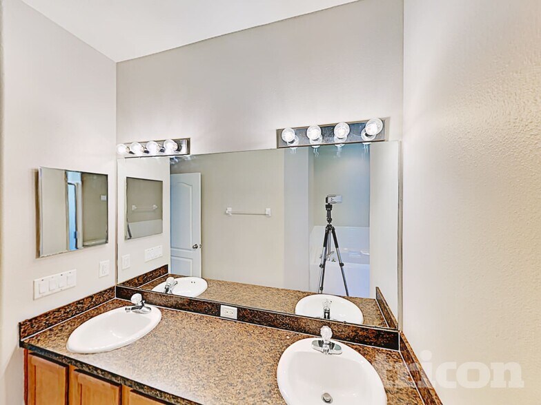 Building Photo - 3711 Trapnell Grove Loop
