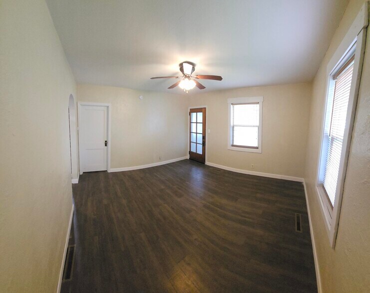 Main floor living room. - 606 Tindolph Ave S