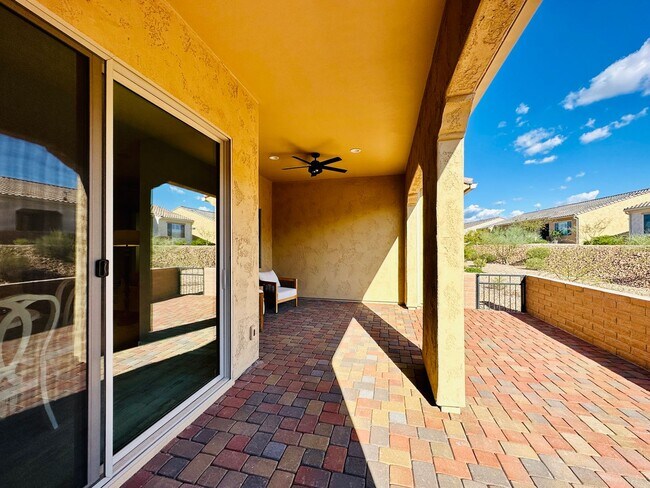 Building Photo - 1436 E Basalt Dr