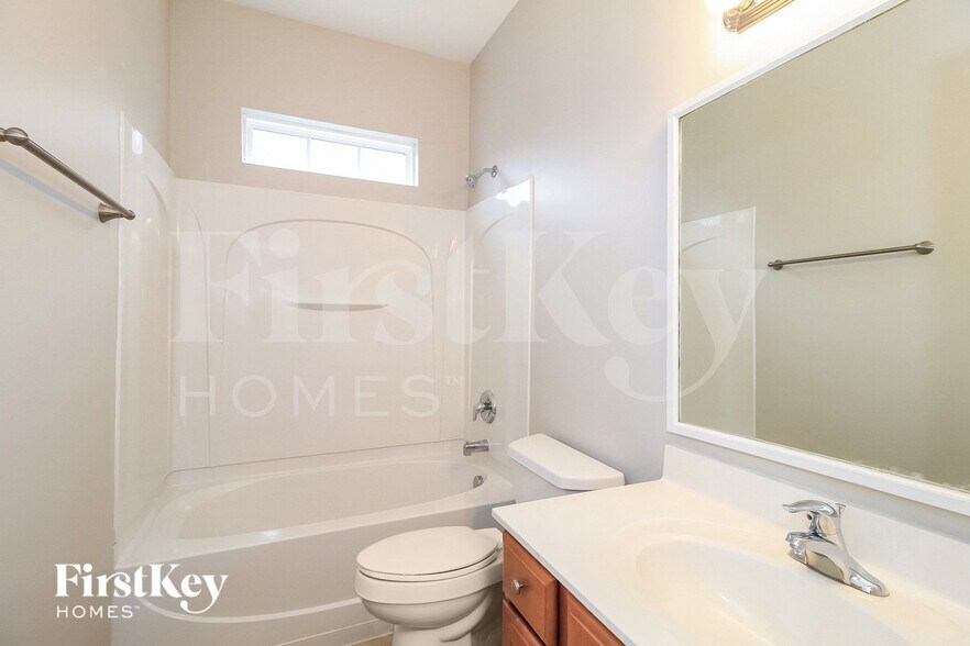 Building Photo - 4169 Shadetree Dr