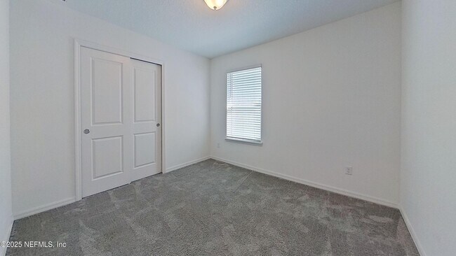 Building Photo - 5423 Bullseye Cir