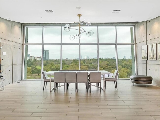 Building Photo - 5925 Almeda Rd