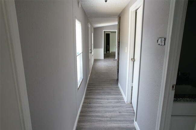 Building Photo - 16428 Jireh Rd