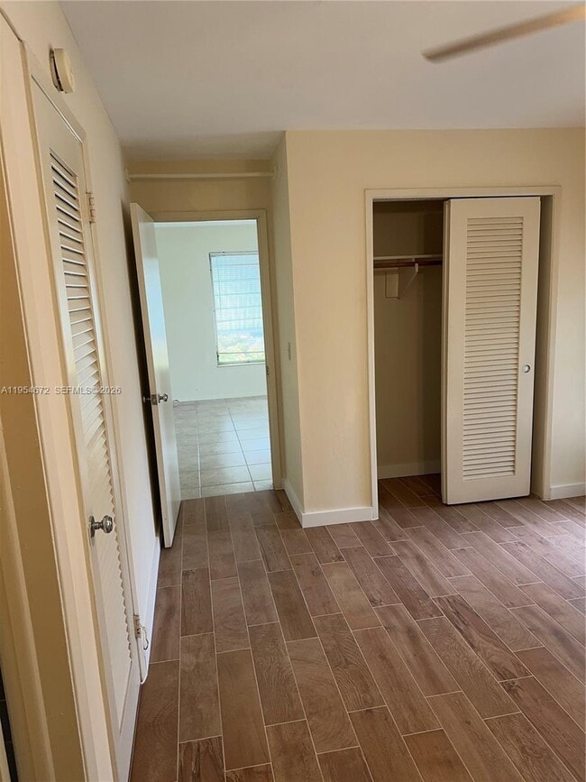 Building Photo - 2301 NE 2nd St