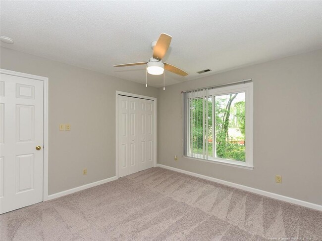 Building Photo - 4916 Royal Adelaide Way